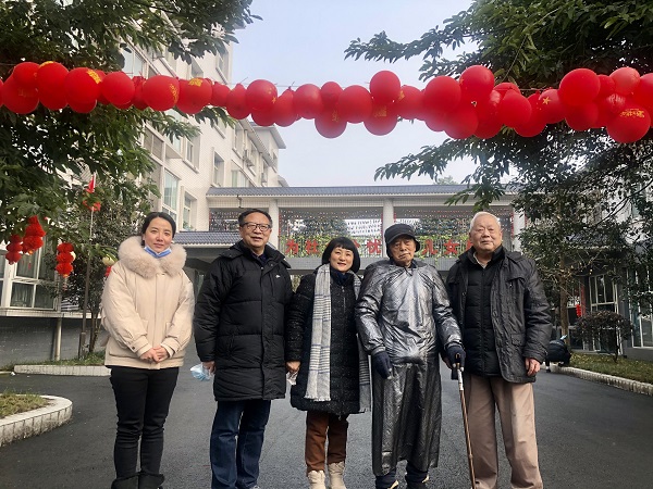 IMG_5275.JPG IMG_5275.JPG