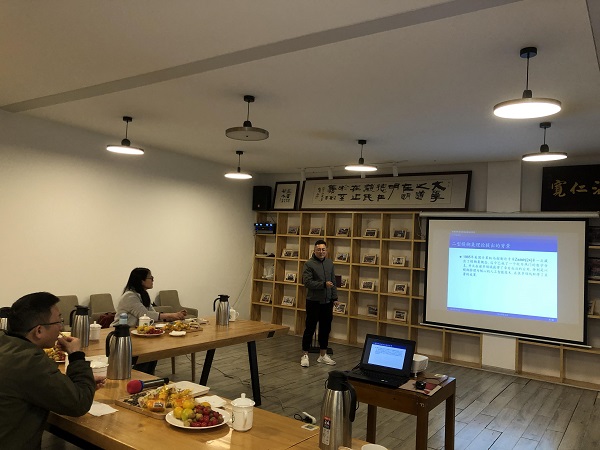 数学科学学院学术沙龙活动取得圆满成功